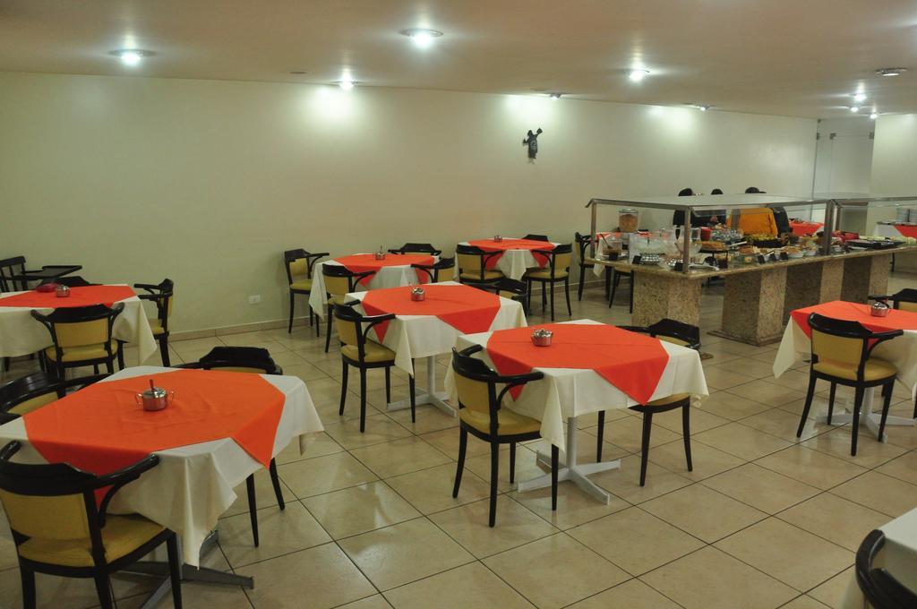 Hotel Rede Andrade San Martin à Curitiba Extérieur photo