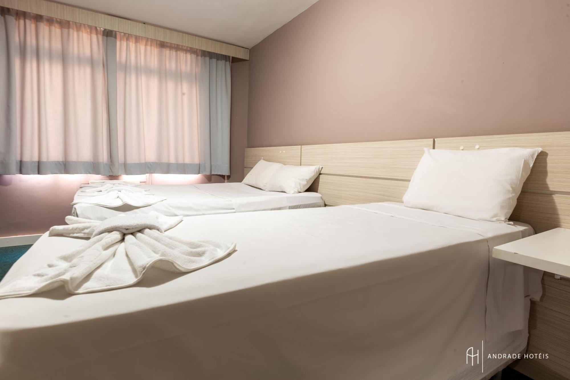 Hotel Rede Andrade San Martin à Curitiba Extérieur photo