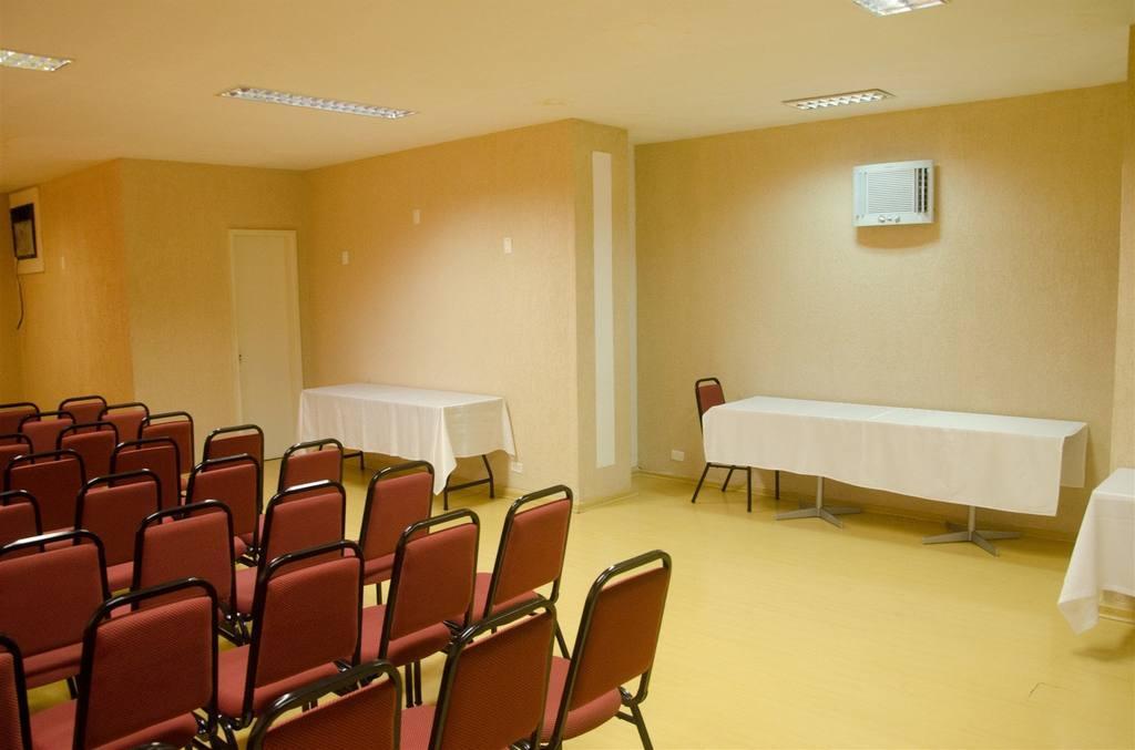 Hotel Rede Andrade San Martin à Curitiba Extérieur photo